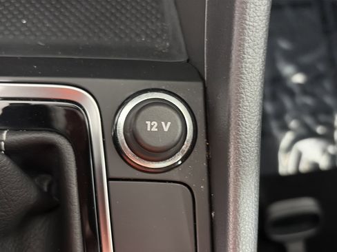 Used 2021 Volkswagen Jetta FWD image 27