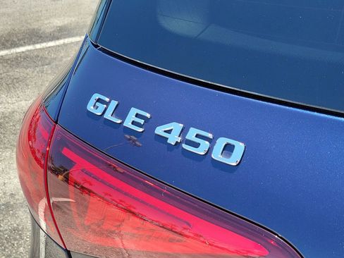 Used 2022 Mercedes-Benz GLE 450 4MATIC image 7