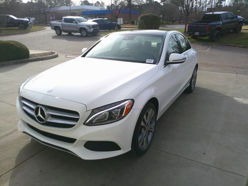Used 2016 Mercedes-Benz C 300 4MATIC Sedan image 6