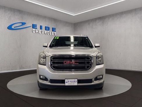 Used 2016 GMC Yukon SLT AWD/4WD image 9