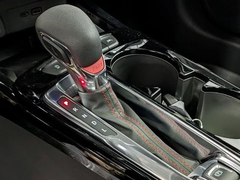 New 2026 Chevrolet Trax RS w/ Sunroof Package image 27