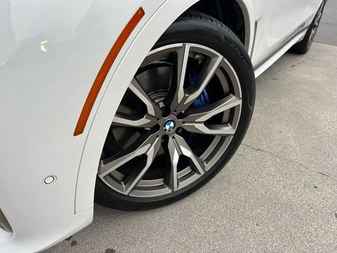 Used 2021 BMW X7 M50i w/ Executive Package image 10