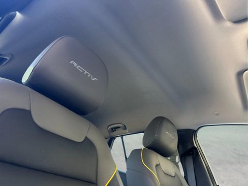 Used 2024 Chevrolet Trax ACTIV w/ Driver Confidence Package image 17