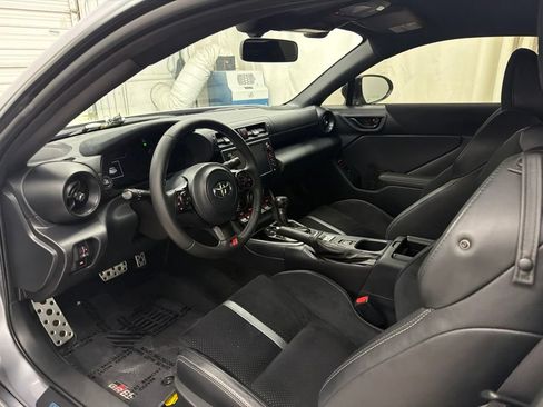 Used 2023 Toyota GR86 Premium RWD image 13