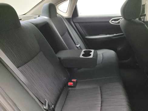 Used 2019 Nissan Sentra SV FWD image 19