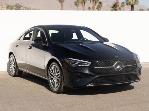 Used 2026 Mercedes-Benz CLA 250 4MATIC image 2