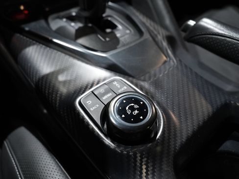 Used 2017 Nissan GT-R Premium AWD/4WD image 44