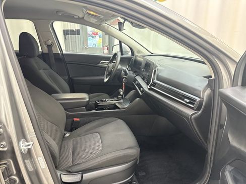 Certified 2024 Kia Sportage LX image 28
