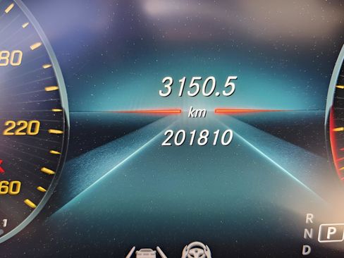 Used 2020 Mercedes-Benz GLC 300 4MATIC image 21