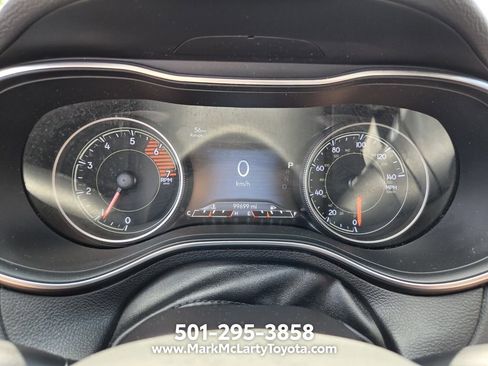 Used 2020 Jeep Cherokee Trailhawk w/ Cold Weather Group AWD/4WD image 23