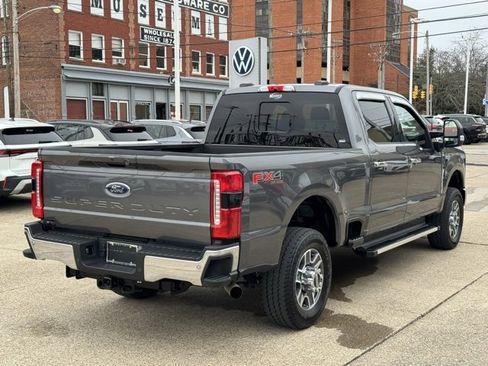 Used 2023 Ford F250 Lariat w/ FX4 Off-Road Package image 5