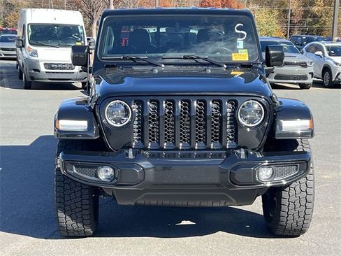 Used 2023 Jeep Gladiator Overland image 15