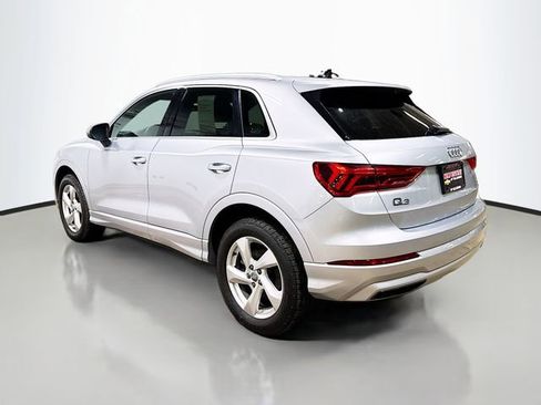 Used 2019 Audi Q3 2.0T Premium image 9