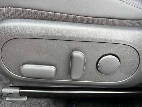 New 2026 Hyundai Kona SEL Premium FWD image 26