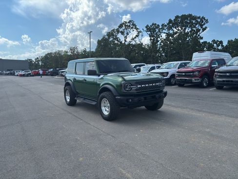 Used 2025 Ford Bronco Badlands AWD/4WD image 4
