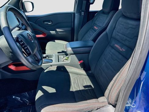 Certified 2025 Nissan Frontier Pro-X RWD image 14