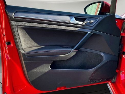 Used 2020 Volkswagen GTI S image 22