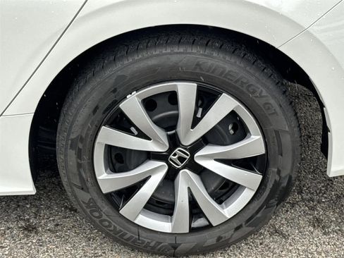 Used 2023 Honda Civic LX image 10