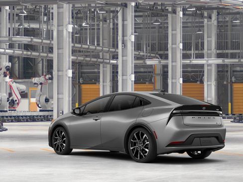 New 2026 Toyota Prius Plug-In Hybrid FWD image 6