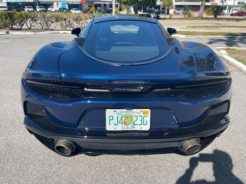 Used 2020 McLaren GT image 33