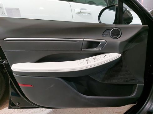 Certified 2025 Hyundai Sonata Limited image 28