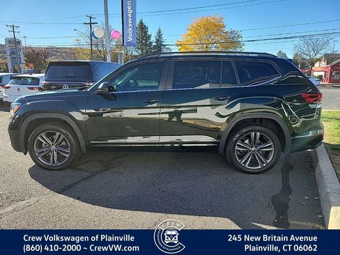 Certified 2021 Volkswagen Atlas SE w/ Panoramic Sunroof Package image 11