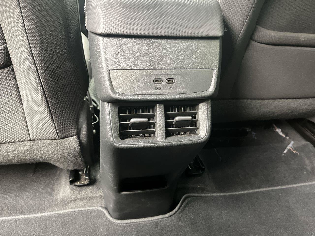 Certified 2026 Chevrolet Equinox LT AWD/4WD image 12