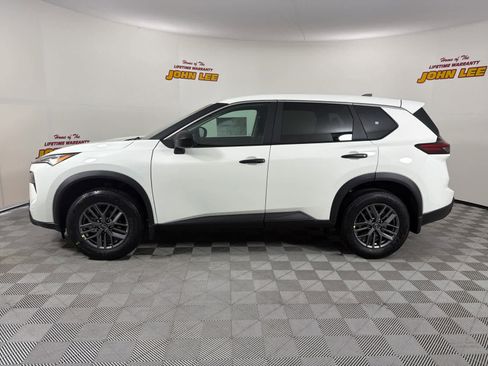 New 2026 Nissan Rogue S image 2