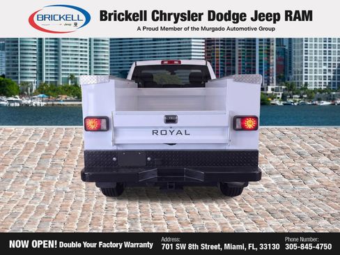 Used 2021 RAM 2500 Tradesman w/ Chrome Appearance Group RWD image 8