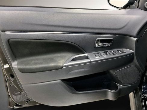 Used 2024 Mitsubishi Outlander Sport LE image 19