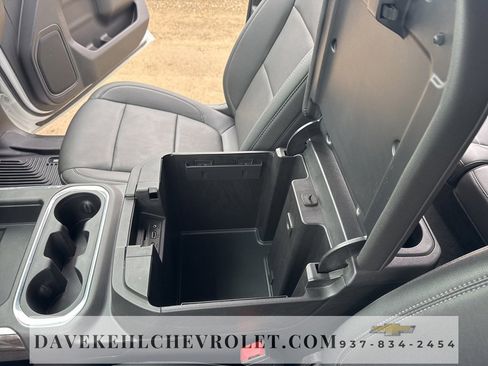 Used 2022 Chevrolet Silverado 3500 LTZ w/ LTZ Convenience Package image 68