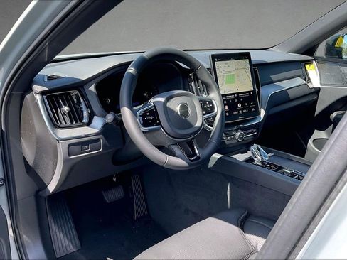 New 2026 Volvo XC60 B5 Ultra w/ Protection Package Premier AWD/4WD image 7
