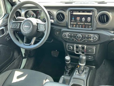 Used 2023 Jeep Wrangler Unlimited w/ Cold Weather Group AWD/4WD image 14