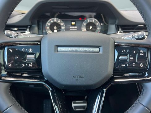 New 2026 Land Rover Range Rover Evoque Dynamic SE AWD/4WD image 26