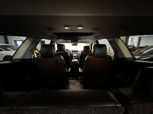 Used 2015 Chevrolet Traverse LTZ w/ LPO, 'HIT The Road' Package image 18