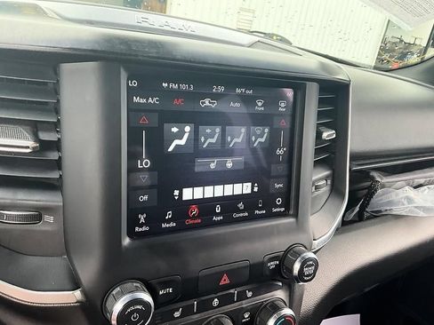 Used 2019 RAM 1500 Big Horn AWD/4WD image 22