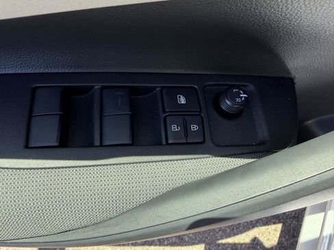 Certified 2025 Toyota Corolla LE FWD image 15