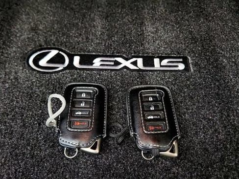 Used 2023 Lexus IS 300 w/ Premium Package RWD image 81