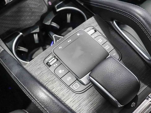 Used 2025 Mercedes-Benz GLS 450 4MATIC image 22