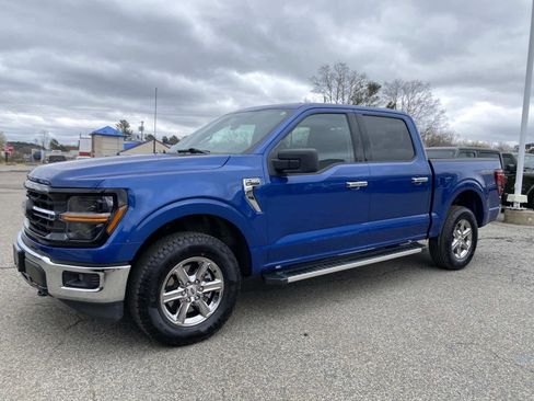 Used 2025 Ford F150 XLT w/ Equipment Group 301A Standard AWD/4WD image 8