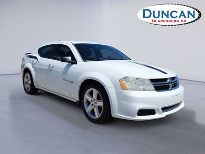 Used 2014 Dodge Avenger SE