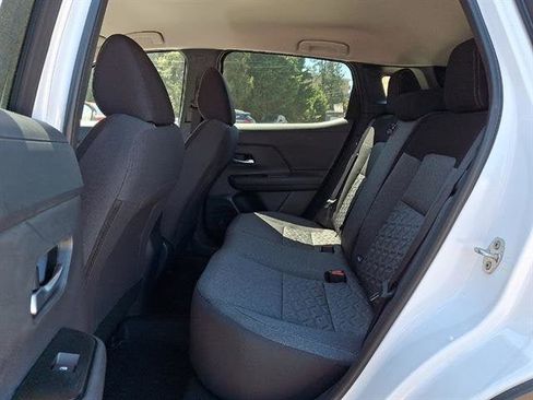New 2025 Nissan Kicks SV AWD/4WD image 11