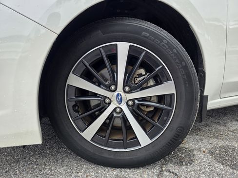 Used 2023 Subaru Impreza Premium image 28