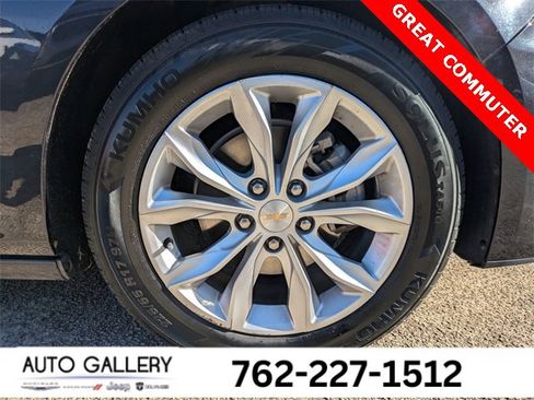 Used 2023 Chevrolet Malibu LT image 11