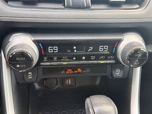 Certified 2024 Toyota RAV4 XLE image 19