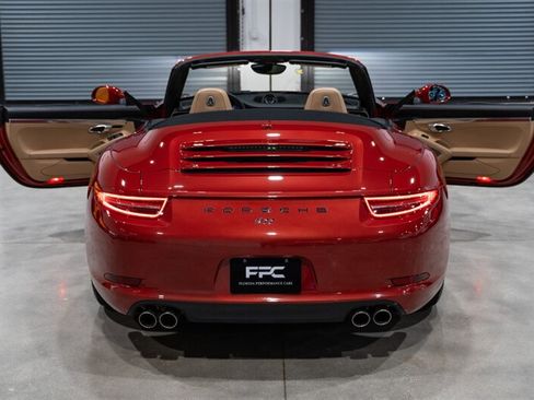 Used 2014 Porsche 911 Carrera S RWD image 40