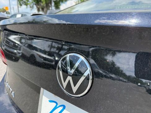 Used 2024 Volkswagen Jetta SE image 11