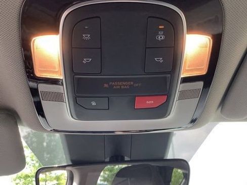 Used 2023 Hyundai Santa Fe SEL AWD/4WD image 32