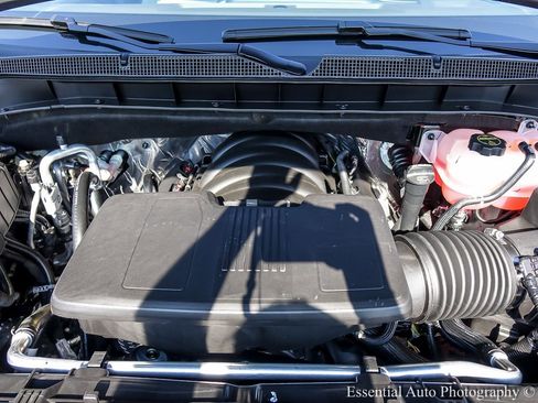 New 2026 Chevrolet Suburban LT w/ Comfort Package image 21