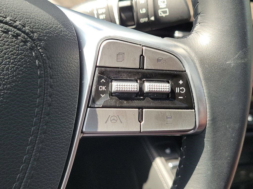 Certified 2025 Kia Telluride SX FWD image 10